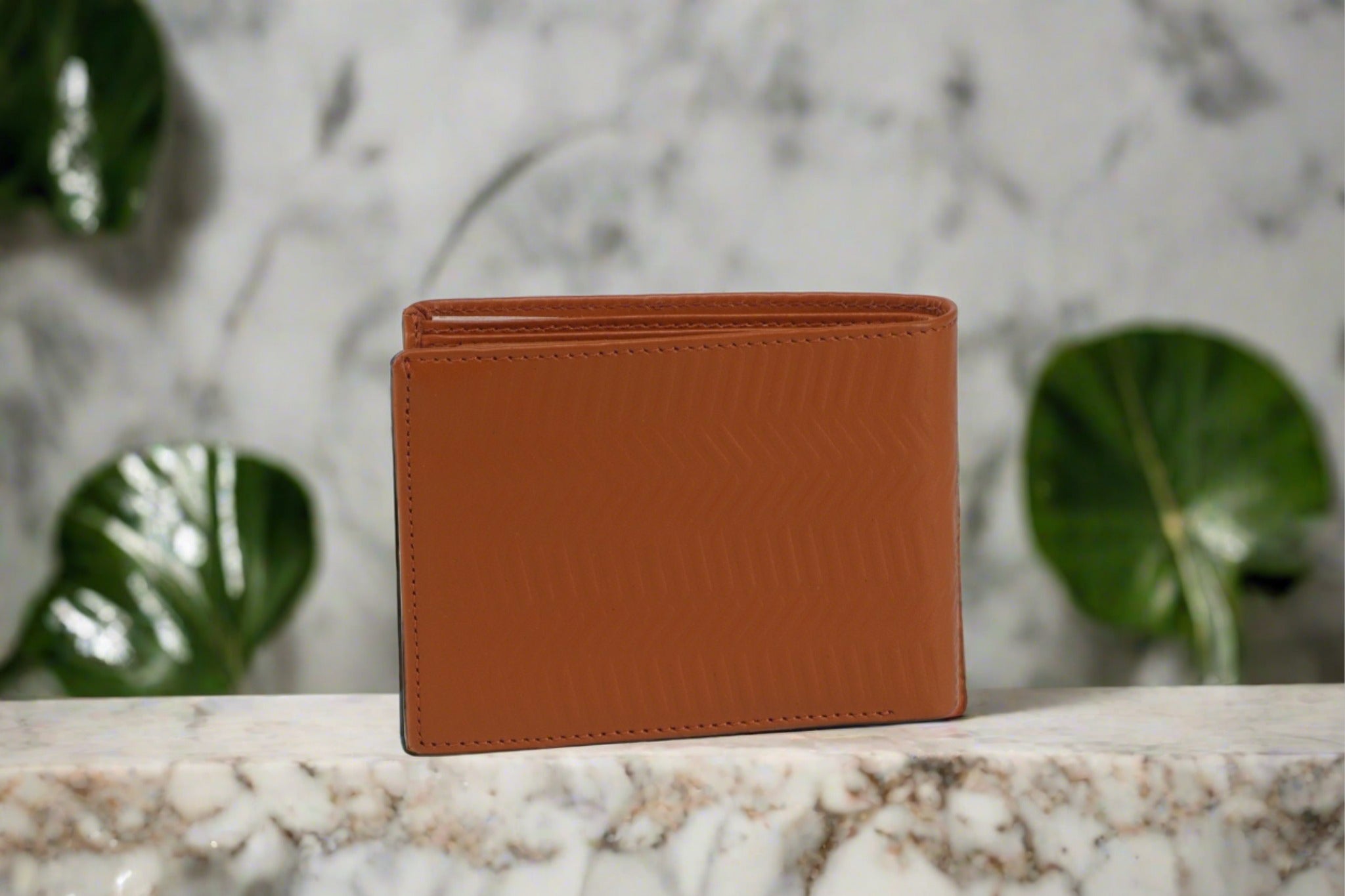 Luxury in Leather: Men's Leather two fold wallets - Timeless Elegance for Every Pocket - Flengo