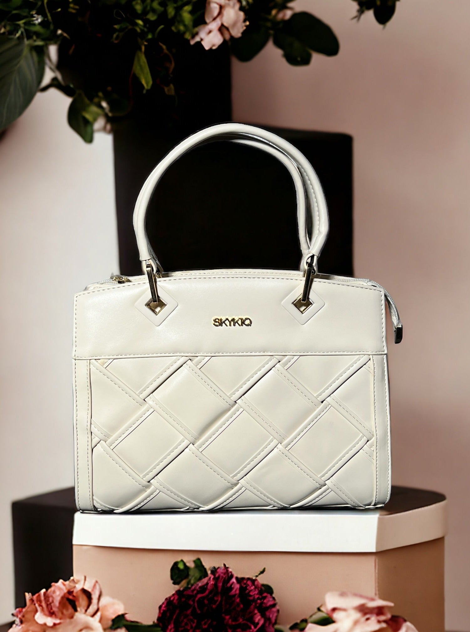 Versatile Elegance: PU Vegan Leather Satchel Handbag - Perfect for Office and Party Chic - Flengo